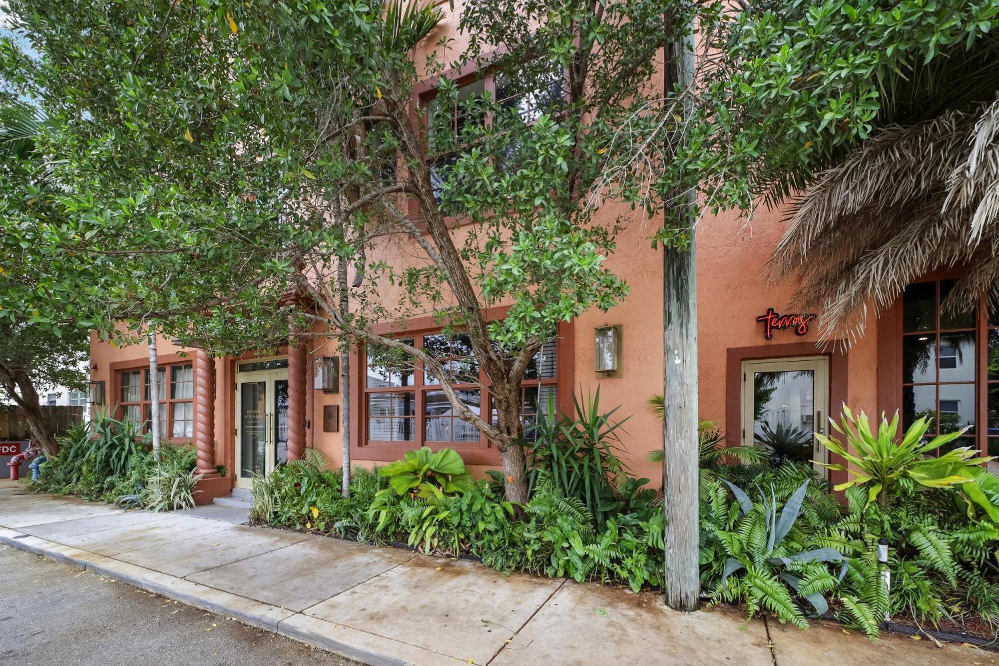 Jefferson Hotel Miami Exterior photo